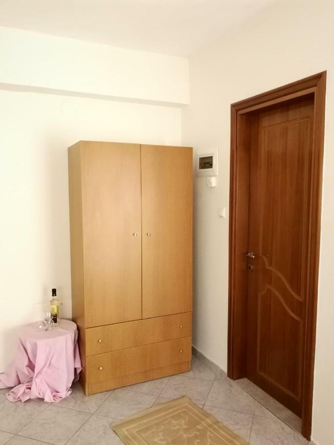 瑙萨玛西亚斯Iliana'S House公寓 外观 照片